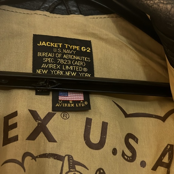 Bomber - Picture 4 of 5